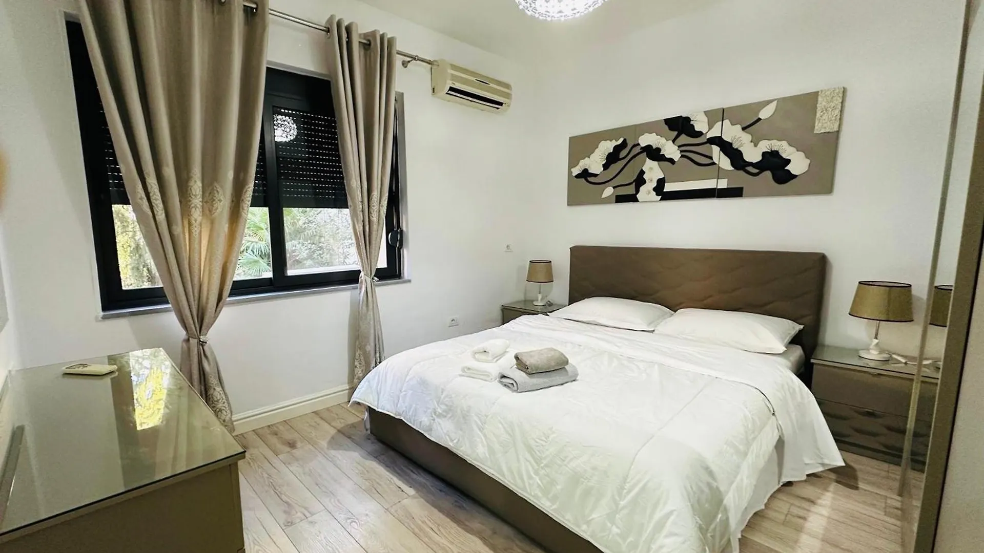 Sela Apartments تيرانا ألبانيا